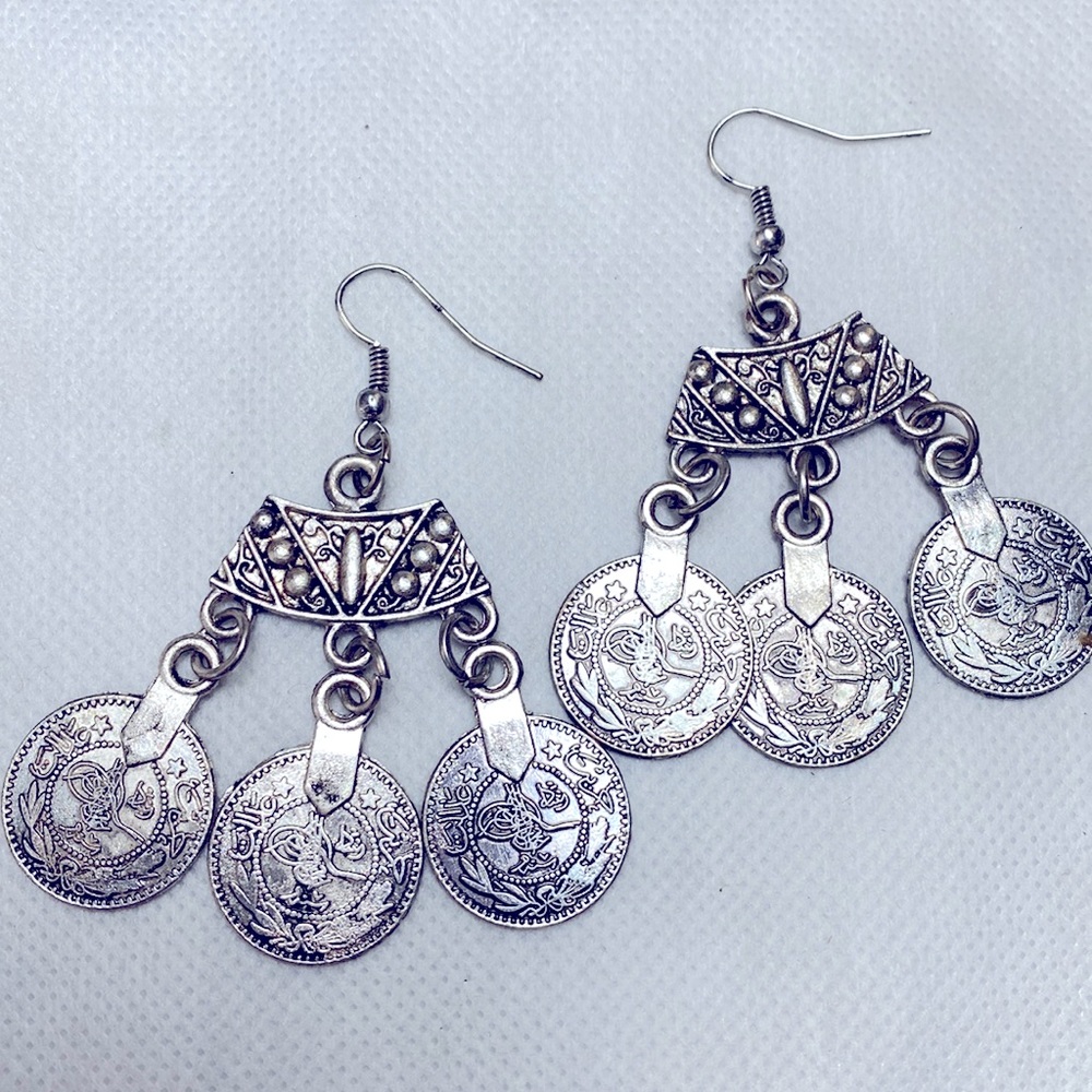 Dangle pierced earrings antique silver tone coins boho Moroccan style Berber